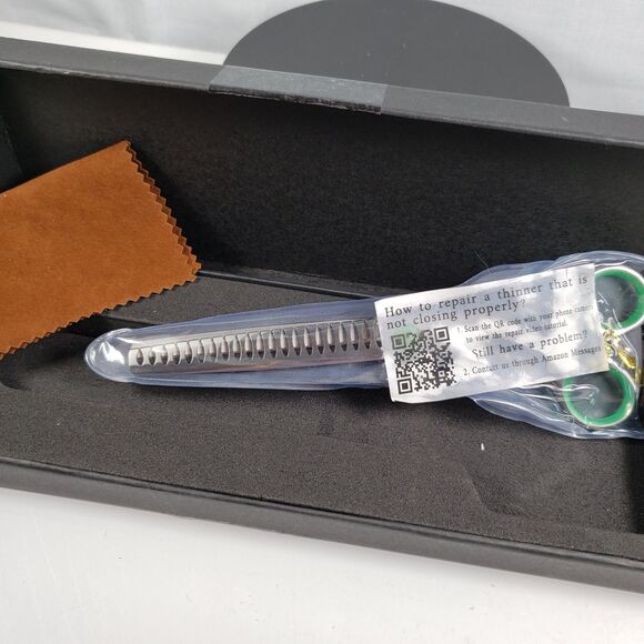 Professional Barber Hair Cutting Scissors/Shears (7-Inches) Stainless Steel - Picture 4 of 16